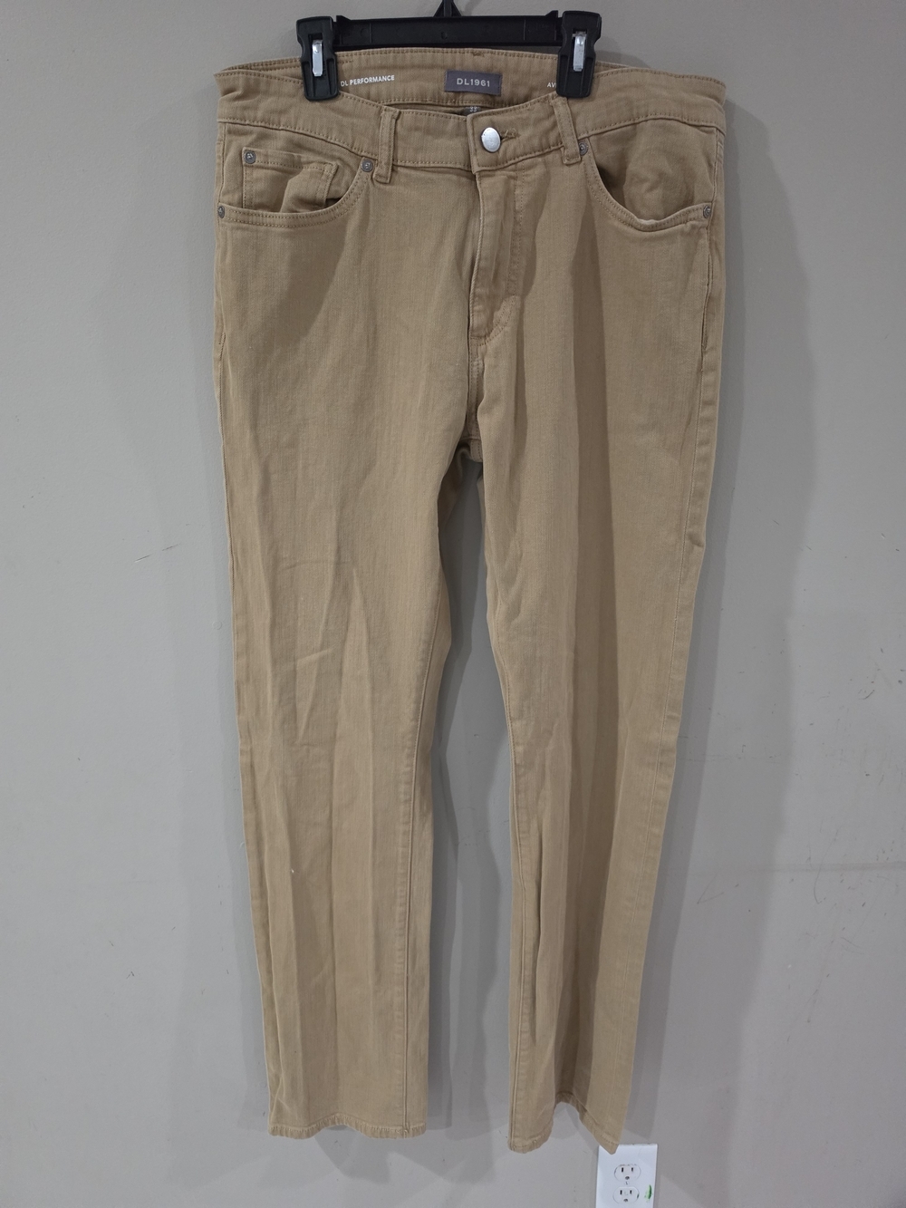 DL1961 Avery Relaxed Straight Jeans Men’s 33x34 Khaki Stretch